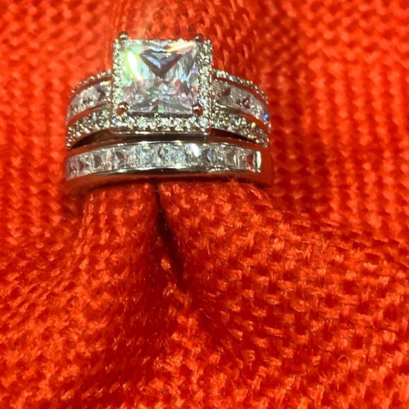 Sterling Silver Plated CZ Wedding Ring Set - Picture 5 of 9